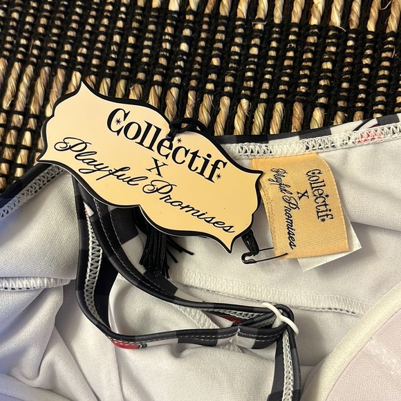 Gingham collectif swimsuit size 8 uk (small us) - Picture 3 of 4